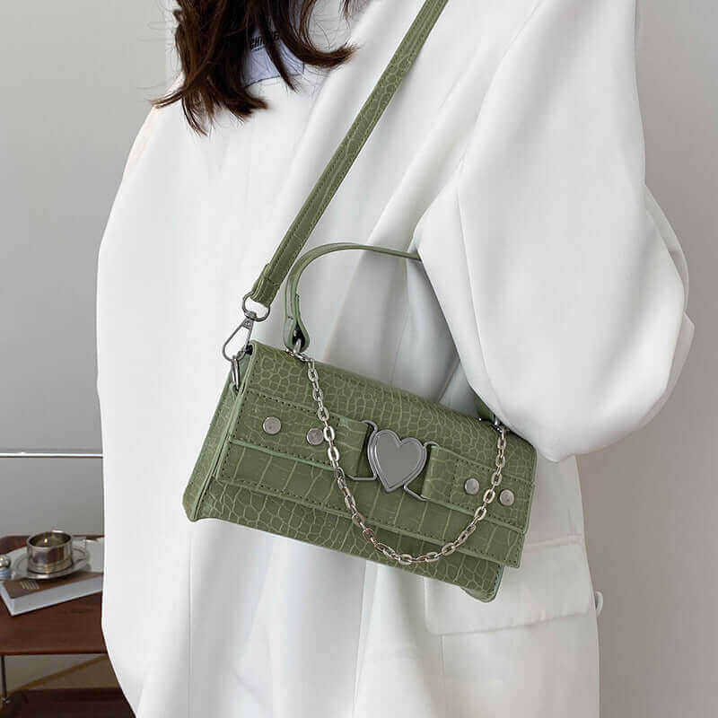 chain-shoulder-bag-for-women